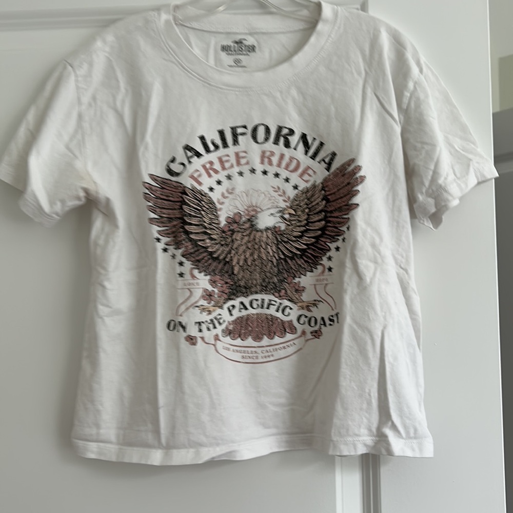 Hollister Graphic tee